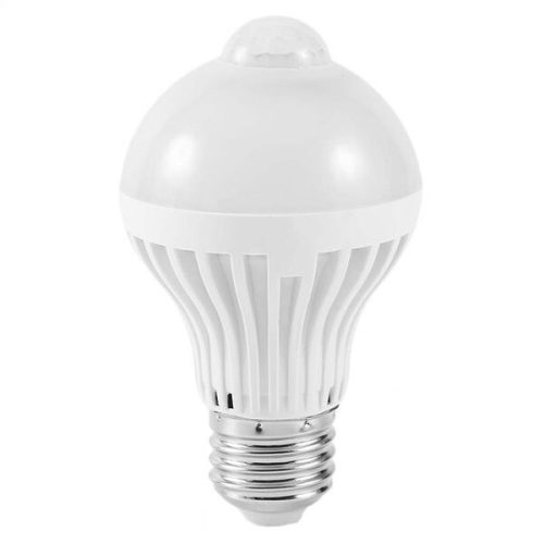 Mozgásérzékelős LED izzó E27 foglalatba / 7W