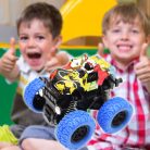 Lendkerekes mini Monster Truck / játék terepjáró