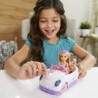 Barbie - Chelsea baba nyitott tetős autóban, kiskutyával