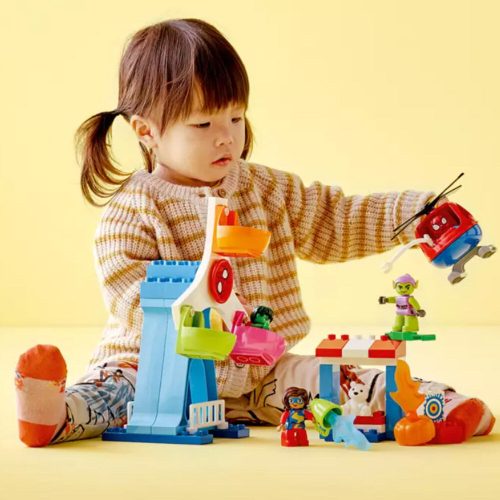 LEGO DUPLO Super Heroes Pókember és barátai: Vidámparki kaland 10963